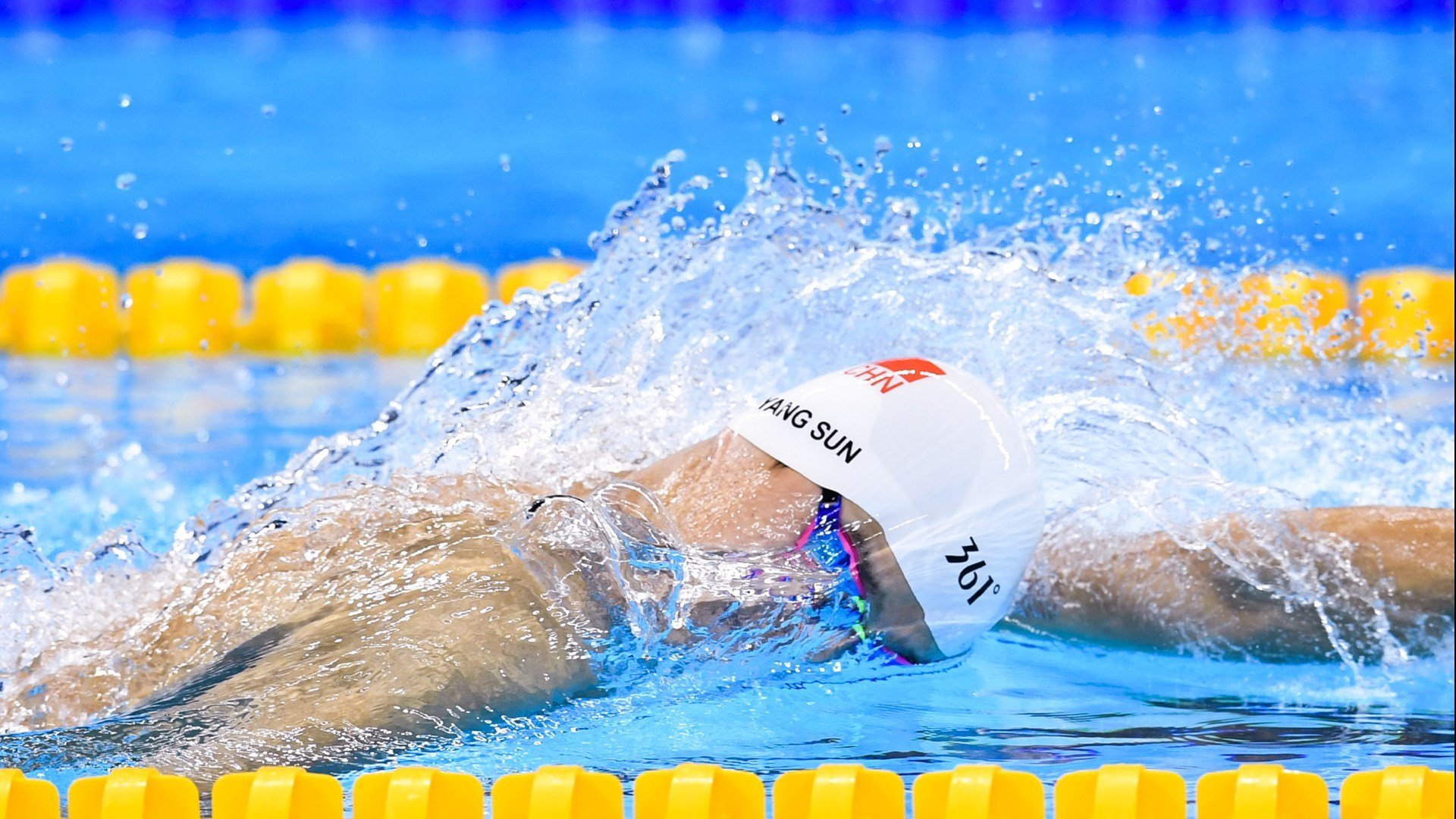 史上最年轻“夺冠枪手”:新一代足球精英,迄今为止最年轻的足球先生是谁